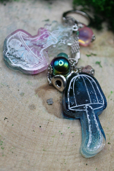 Молд силиконовый "Грибы" с гравировкой от @x.stitching_